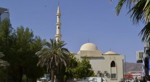 Daftar 5 Masjid Kaya Nilai dan Sejarah di Madinah