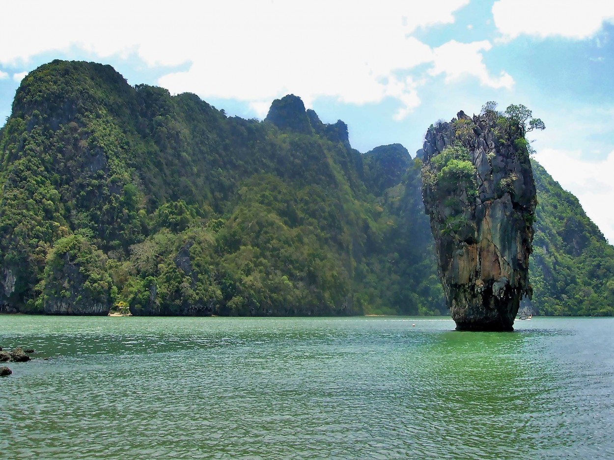 5 Rekomendasi Destinasi Pulau-pulau Menakjubkan di Thailand