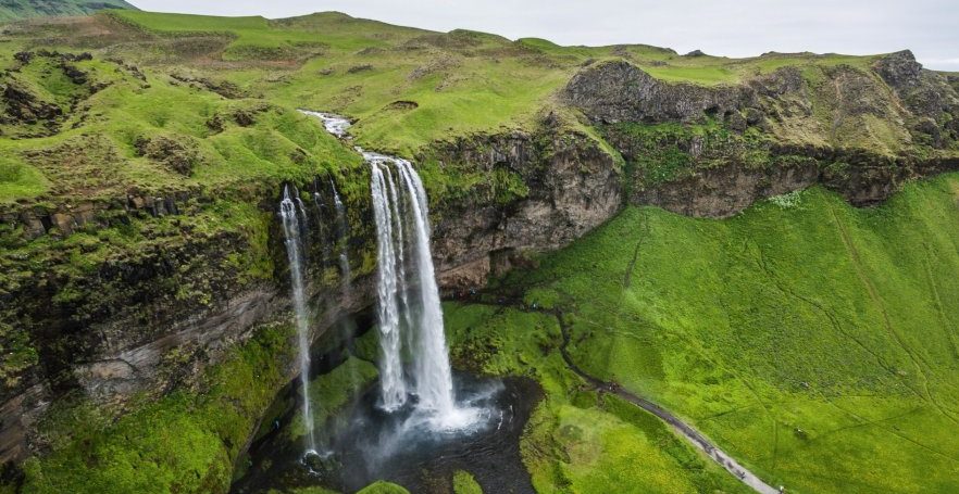 5 Air Terjun Islandia yang Paling Terkenal di Dunia