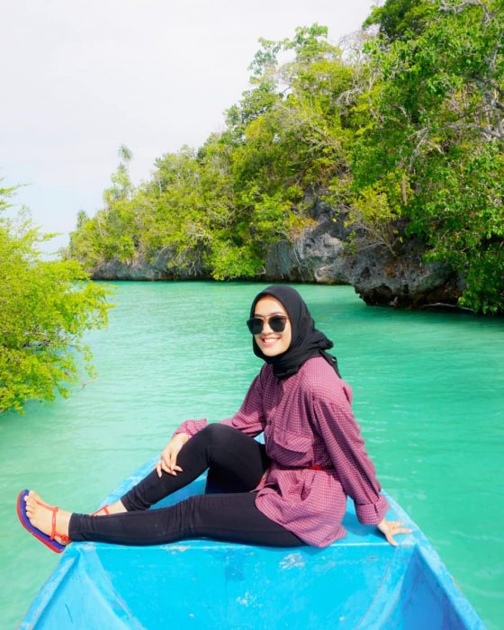 spot foto bagus di pulau bair