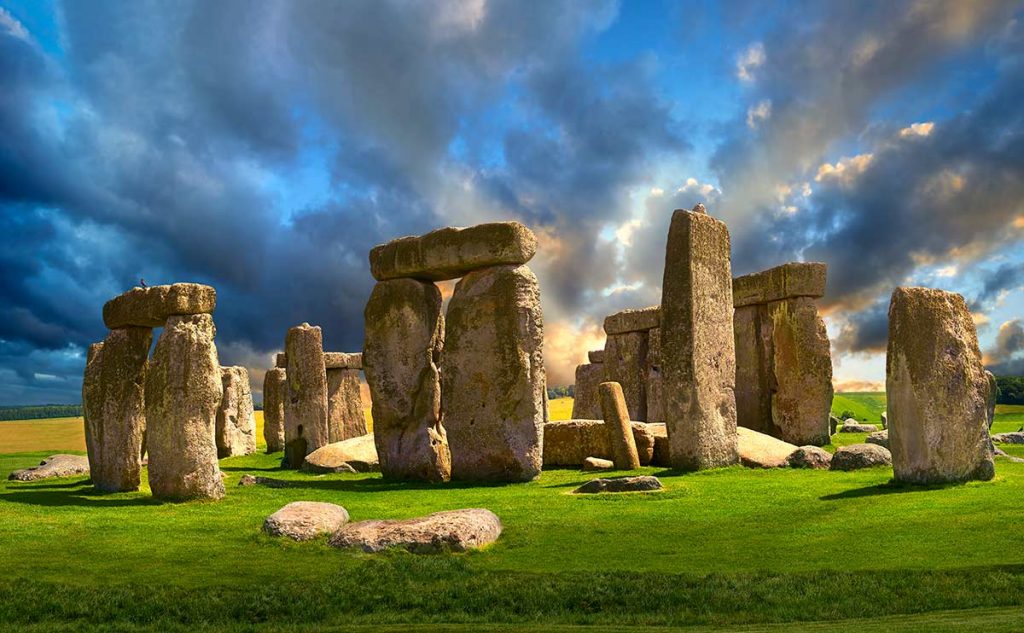 Stonehenge - Destinasi Wisata Dunia Bersejarah