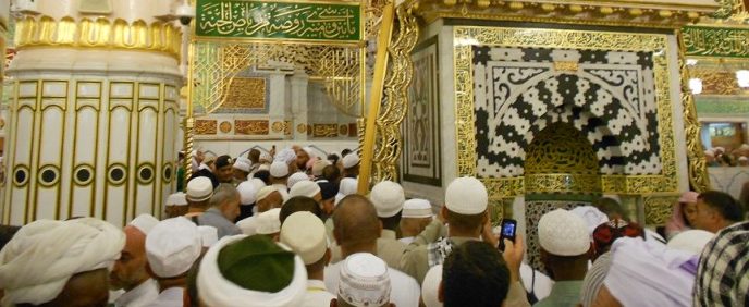 Raudhah, Tempat Suci yang Selalu Disesaki Umat Muslim di Masjid Nabawi