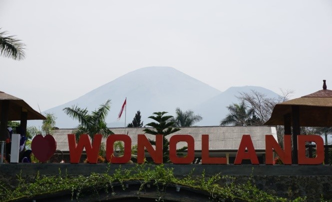 Tak Perlu Naik Pesawat Jika Mau ke Jepang Cukup ke Wonosobo Wonderland (Wonoland) Saja