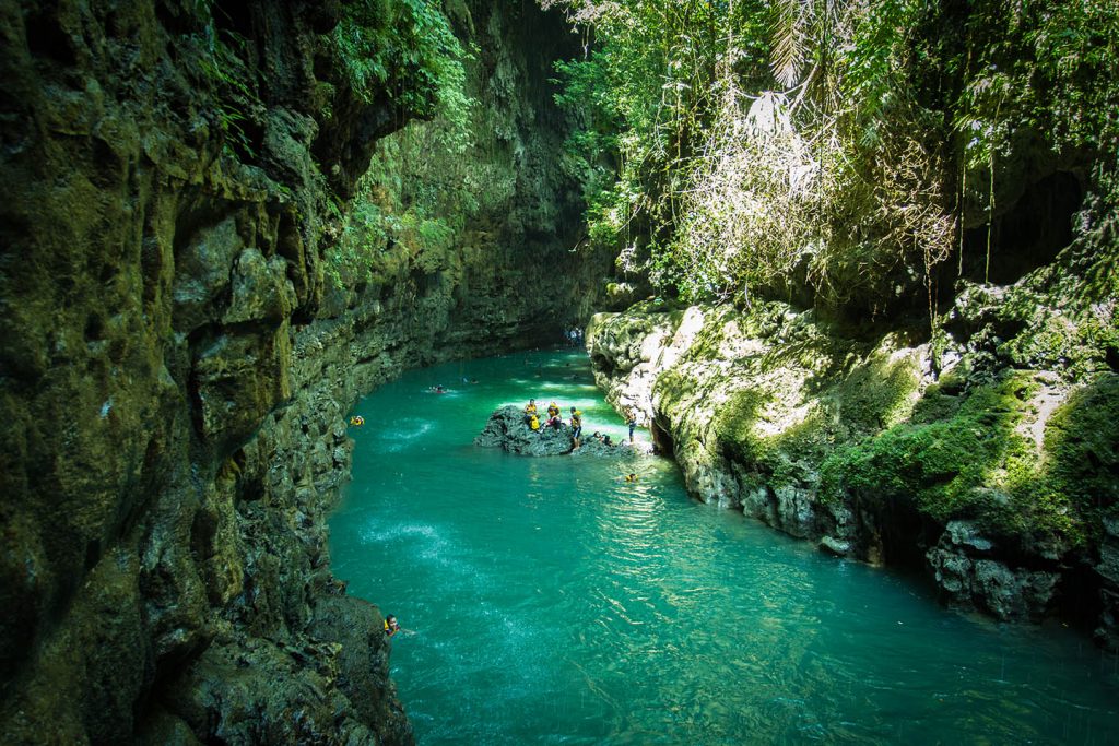 Rekomendasi 5 Wisata Ekstrem Memacu Adrenalin di Indonesia