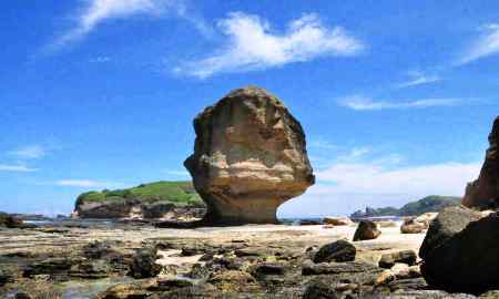 Ternyata Batu Payung yang Ambruk di Lombok Usianya Jutaan Tahun