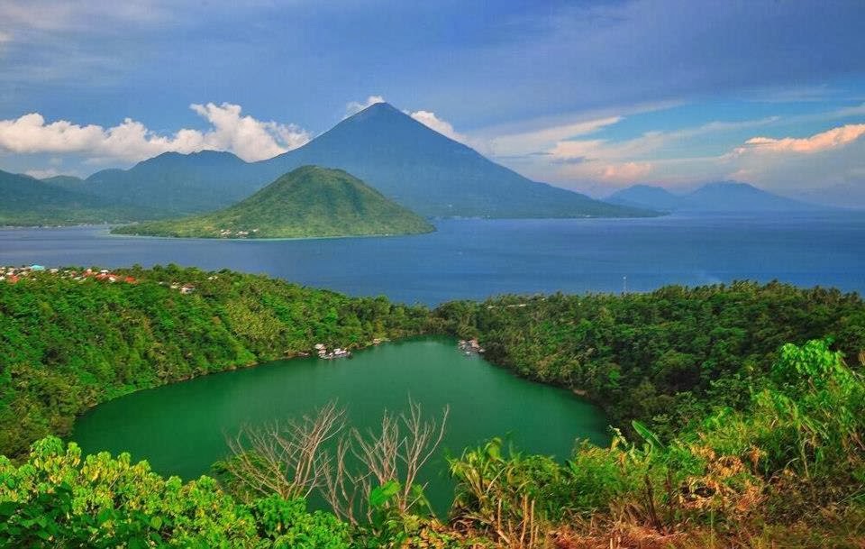 7 Spot Wisata Fenomenal Di Maluku Tahun 2019