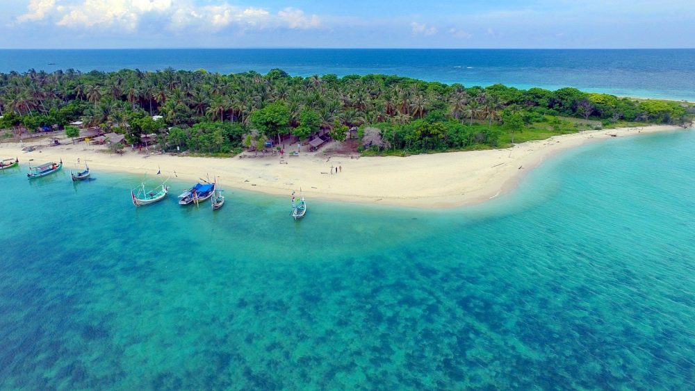 Explore Madura! Destinasi Wisata Madura Yang Menarik Perhatian