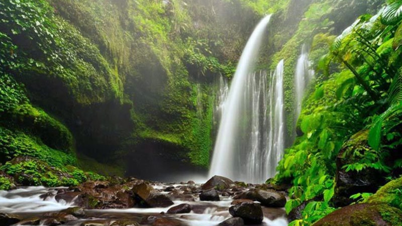 Air Terjun Laccar Gresik