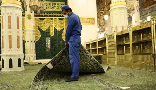 Beri Kenyamanan Maksimal, Masjid Nabawi Habis 81 Ribu Liter Cairan Pembersih Per Hari