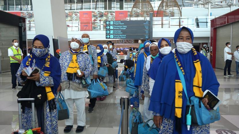 Bandara Soekarno Hatta menyediakan terminal khusus umroh di Terminal 2F